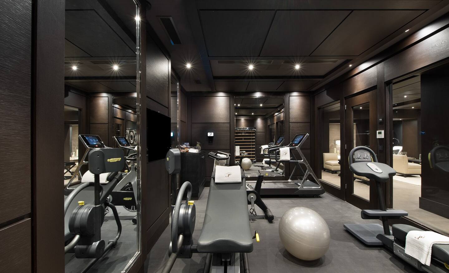 State-of-the-art gym, your personal space to stay fit and healthy.