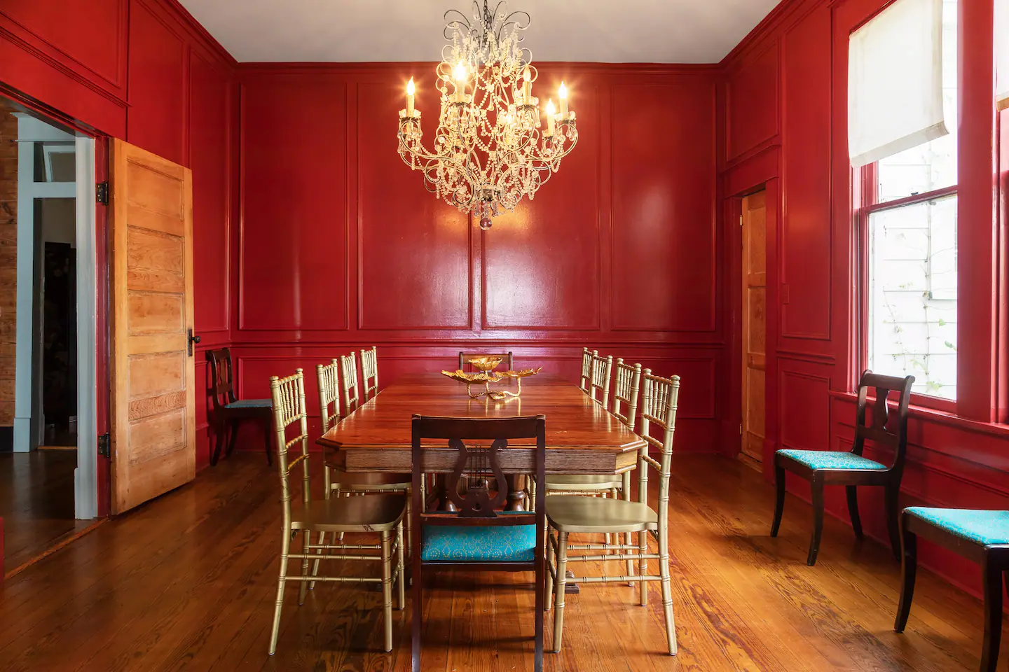 Entertain your family or guests in our classic formal dining room.