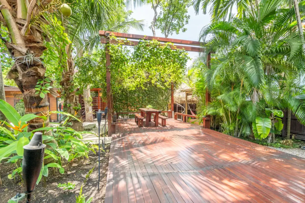 Airbnb Miami Gardens - Coconut Grove vacation rental with a slice of heaven garden!