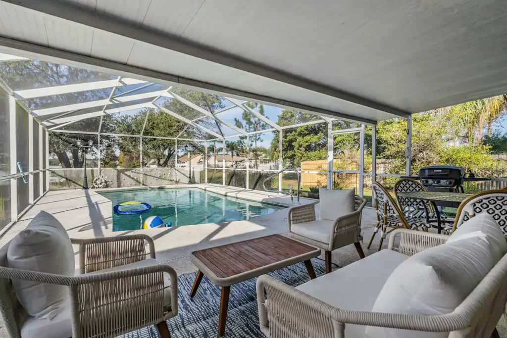 Airbnb With Heated Pool In Tampa Florida