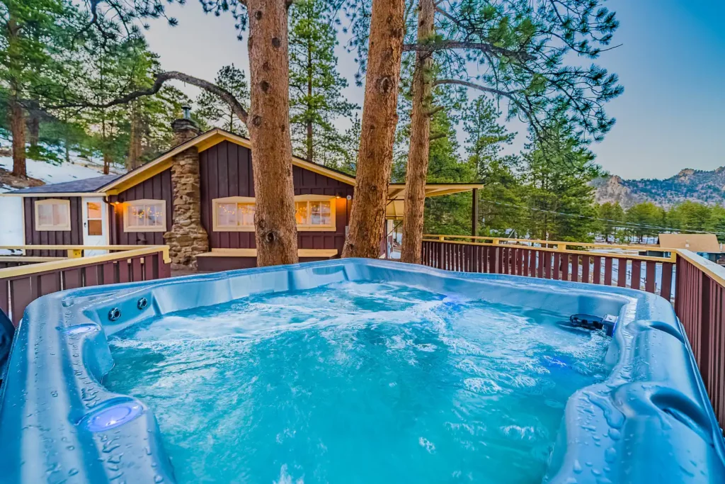 Estes Park Cabins With Hot Tubs - Sunflower Cabin
